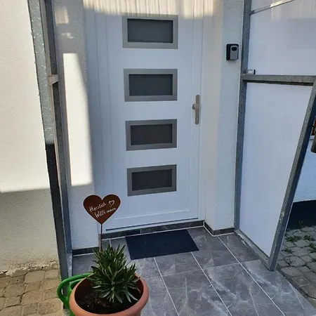 Kleine Suedpfalz Apartament