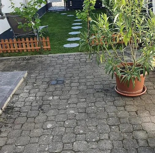 Kleine Suedpfalz Apartament